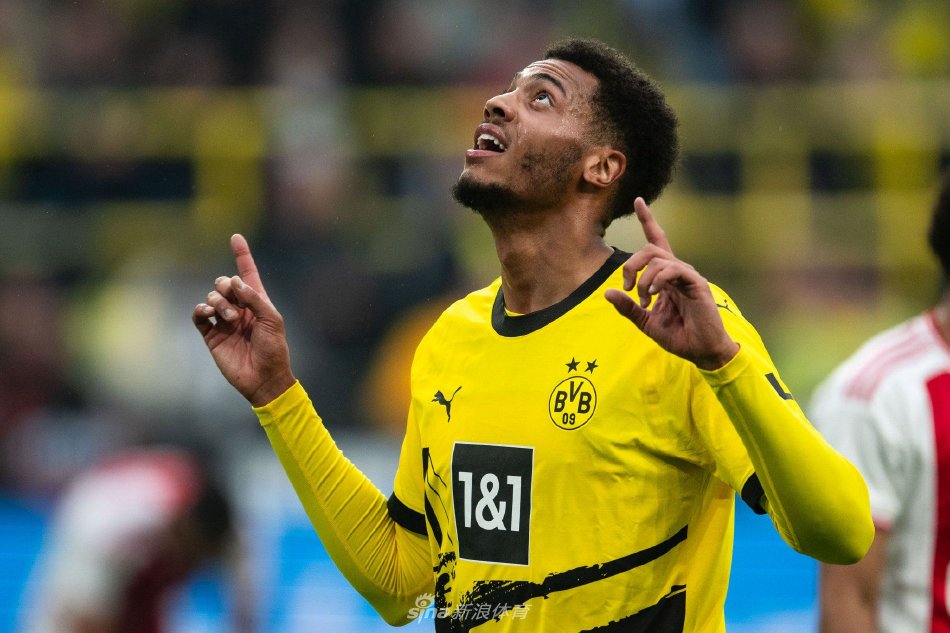 赛中展现最 赛中展现最