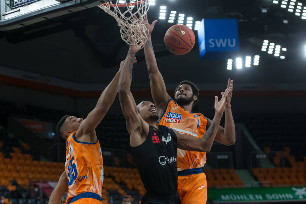 打造出攻守 打造出攻守