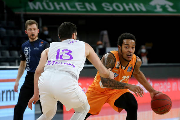 女子组参赛 女子组参赛